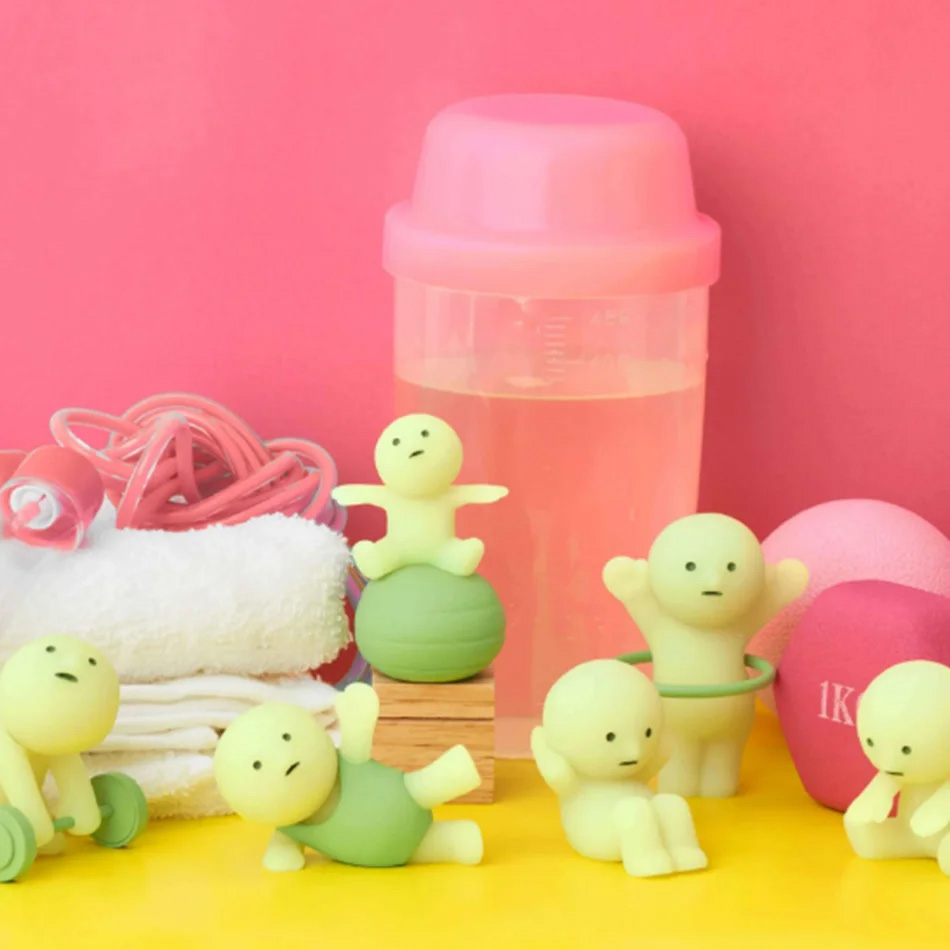 Glow In The Dark Mini Figure S - Yoga In Fitness First ulasan dan harga