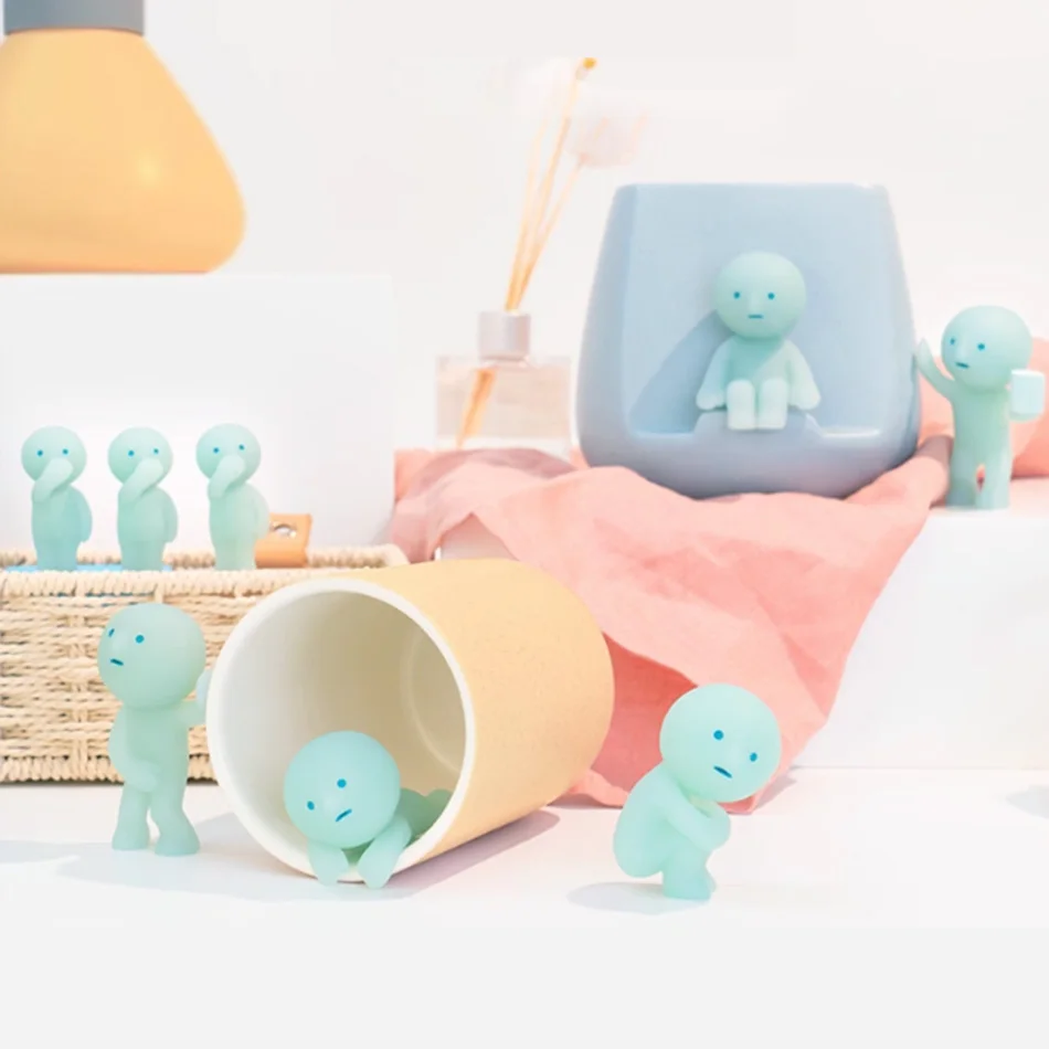Glow In The Dark Mini Figure S - Yoga In Fitness First ulasan dan harga