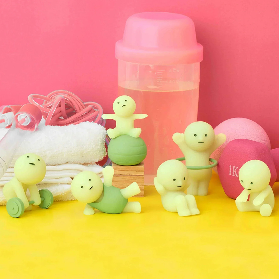Glow In The Dark Mini Figure S - Yoga In Fitness First ulasan dan harga