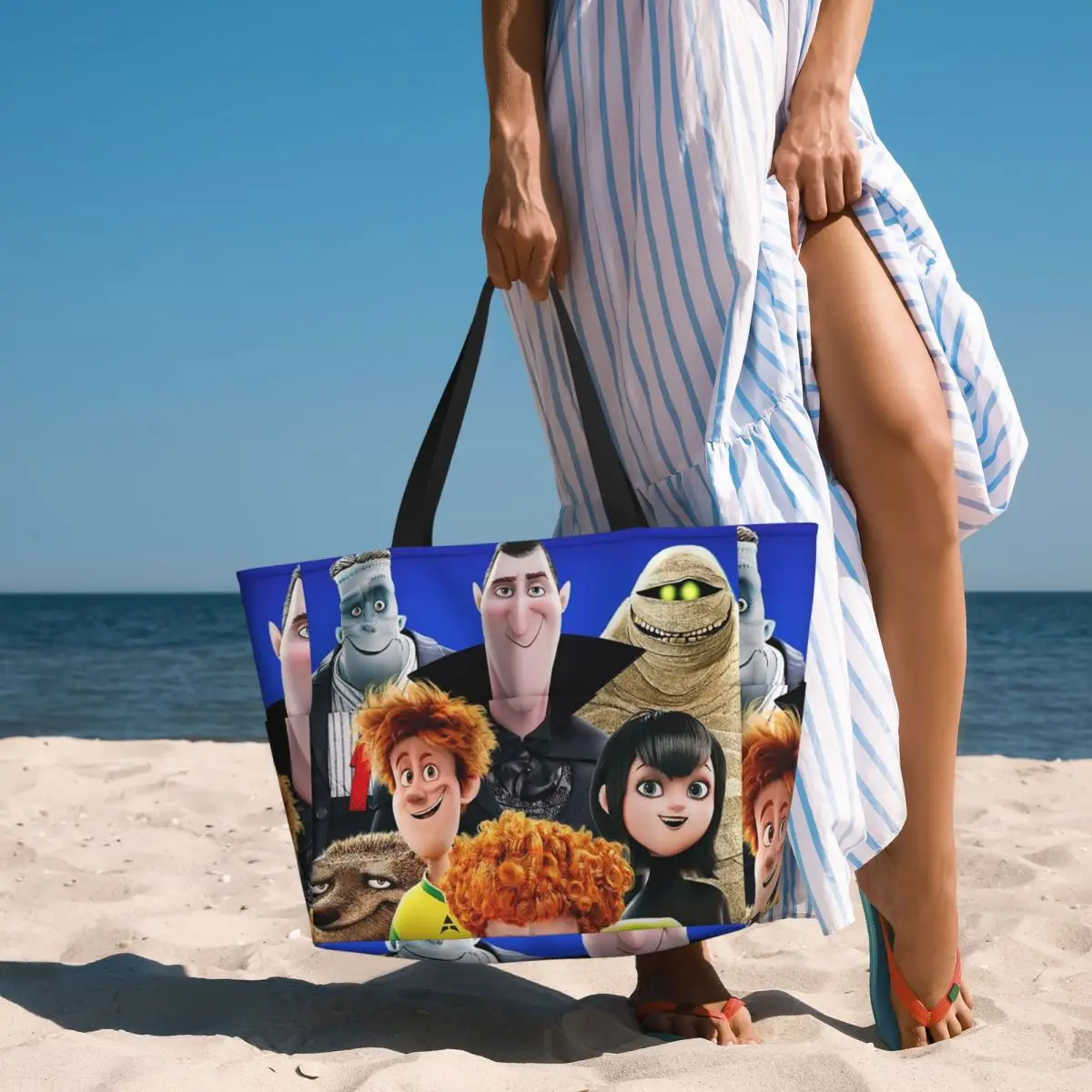 Hotel Transylvania Beach Tote  - Yoga Fitness Hotel ulasan dan harga