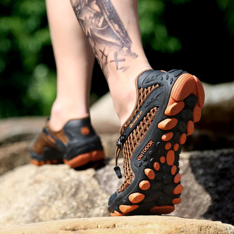 trekking mountain mens sports  - Yoga Fitness Holiday ulasan dan harga