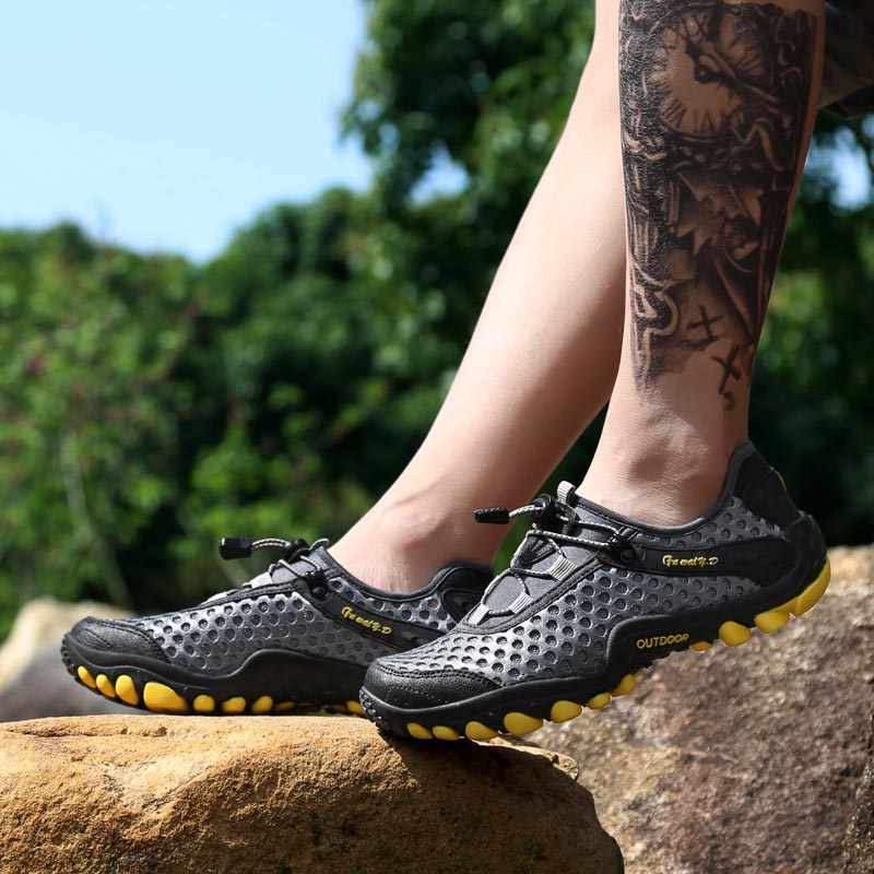 trekking mountain mens sports  - Yoga Fitness Holiday ulasan dan harga