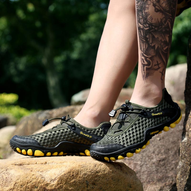 trekking mountain mens sports  - Yoga Fitness Holiday ulasan dan harga